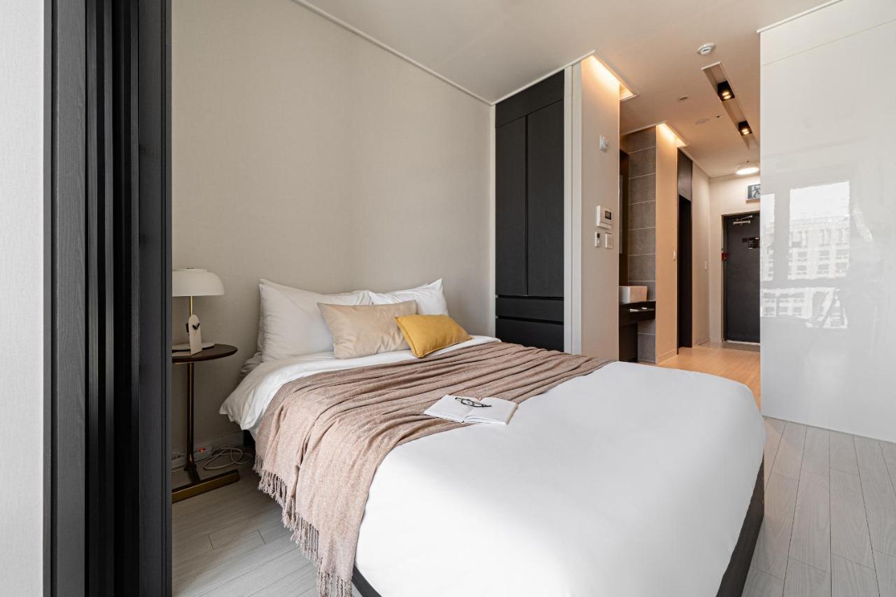 Urbanstay Seomyeon Busan Exterior foto